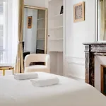 Superbe 3Br Georges V Champs Elysees